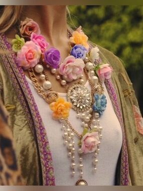 Aratta Rosaline Necklace (NWT)